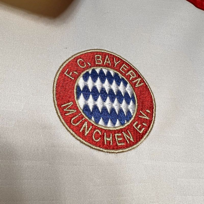 Camisa Bayern de Munique llI 24